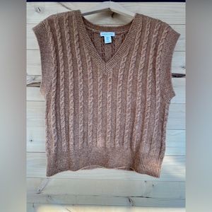 cupcakes & cashmere | tan/light brown sweater vest | medium | new, not worn